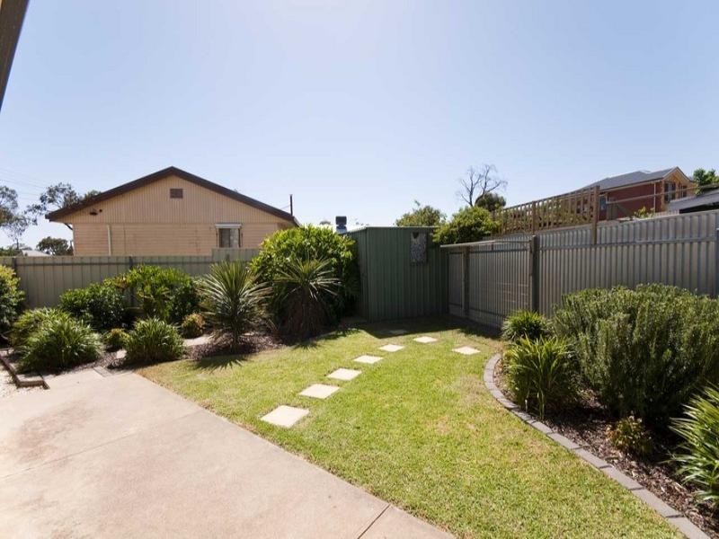 1 Harbrow Grove, Seacombe Gardens SA 5047