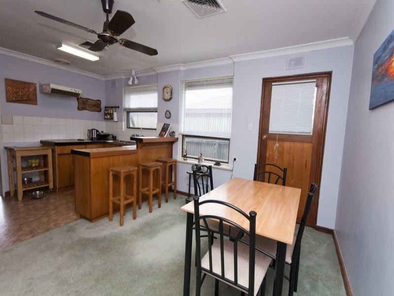 14 Inverness Avenue, Morphett Vale SA 5162