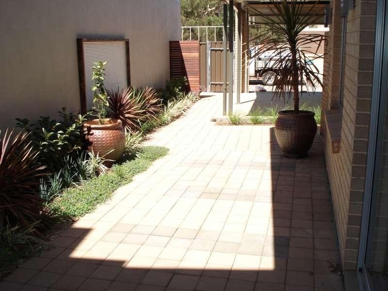 7 Lochiel Parkway, Campbelltown SA 5074