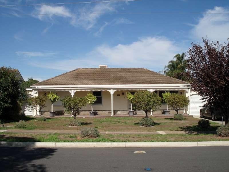 19 Sampson Road, Mitchell Park SA 5043