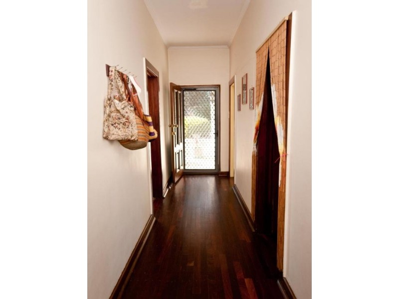 2 Hobart Avenue, Warradale SA 5046