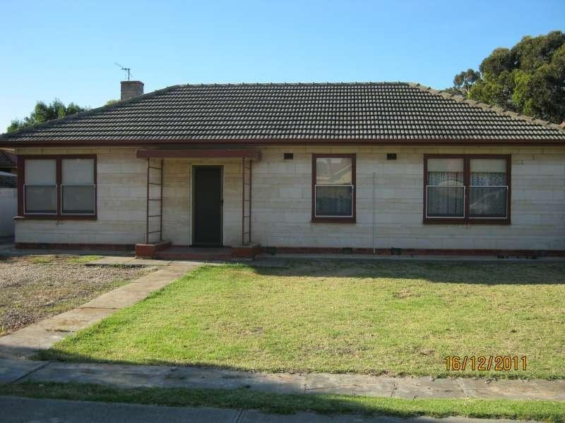 14 Burton Avenue, Park Holme SA 5043