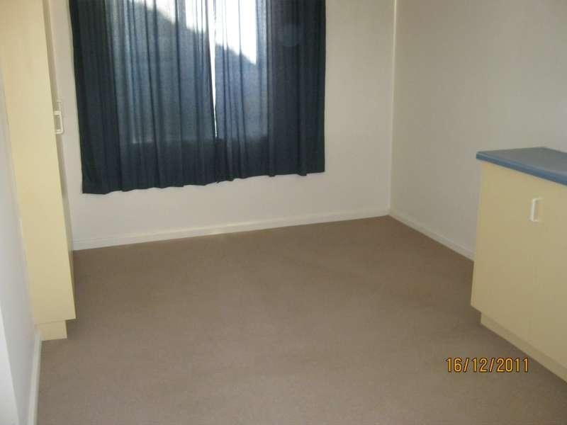 14 Burton Avenue, Park Holme SA 5043