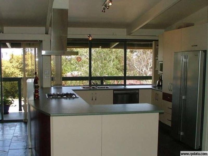 35 Tripoli Road, Happy Valley SA 5159