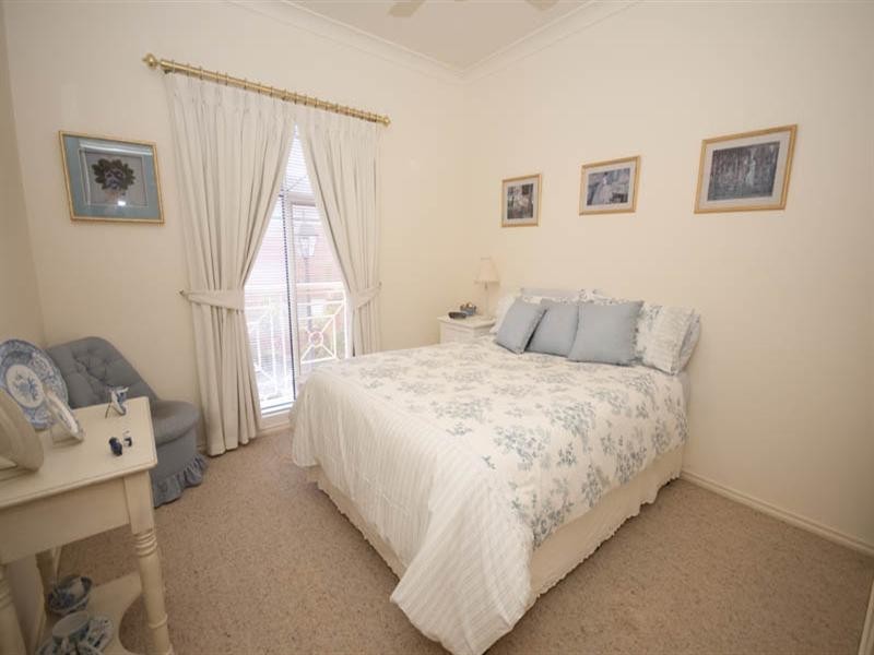 13 Carey Close, Glenelg North SA 5045