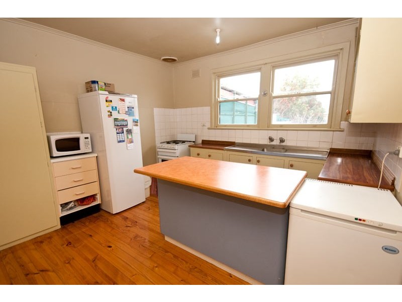 21 McFarlane Avenue, Mitchell Park SA 5043
