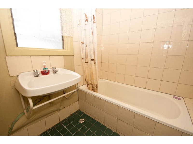 21 McFarlane Avenue, Mitchell Park SA 5043