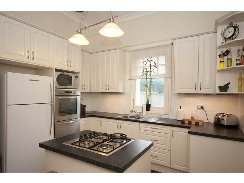 12 Alawoona Avenue, Mitchell Park SA 5043