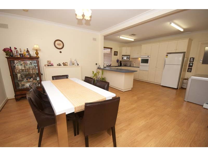 68 Bradley Grove, Mitchell Park SA 5043