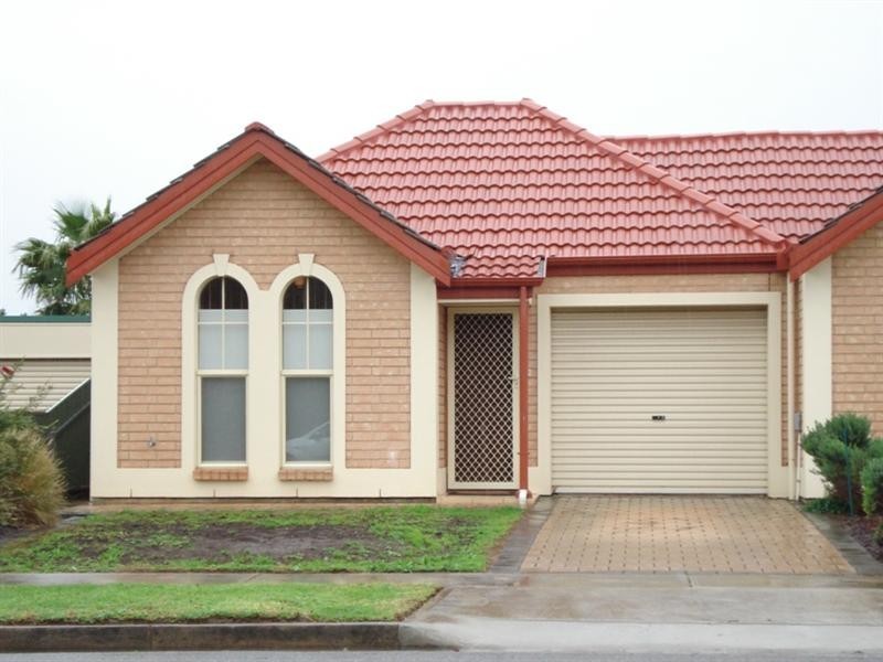 2b Orkney Avenue, Marion SA 5043