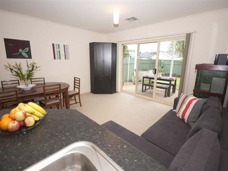 2b Orkney Avenue, Marion SA 5043