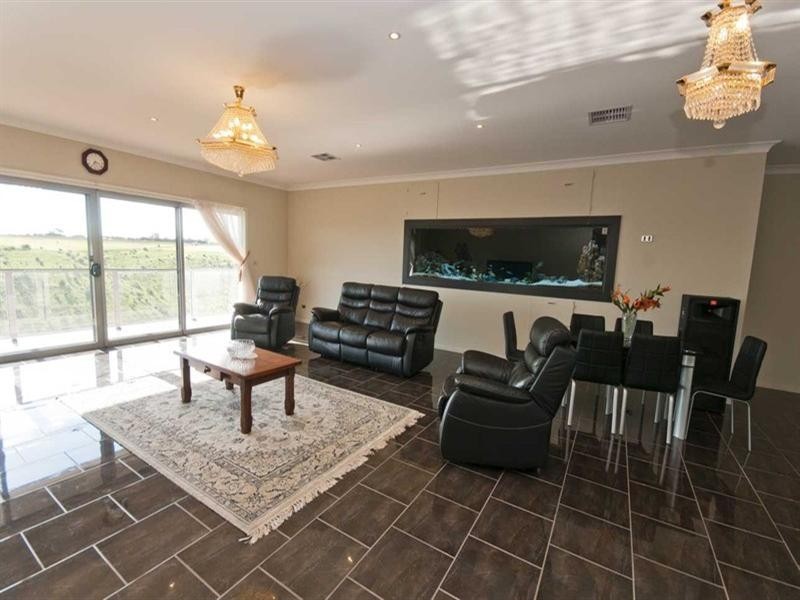 4 Mariner Drive, Sheidow Park SA 5158