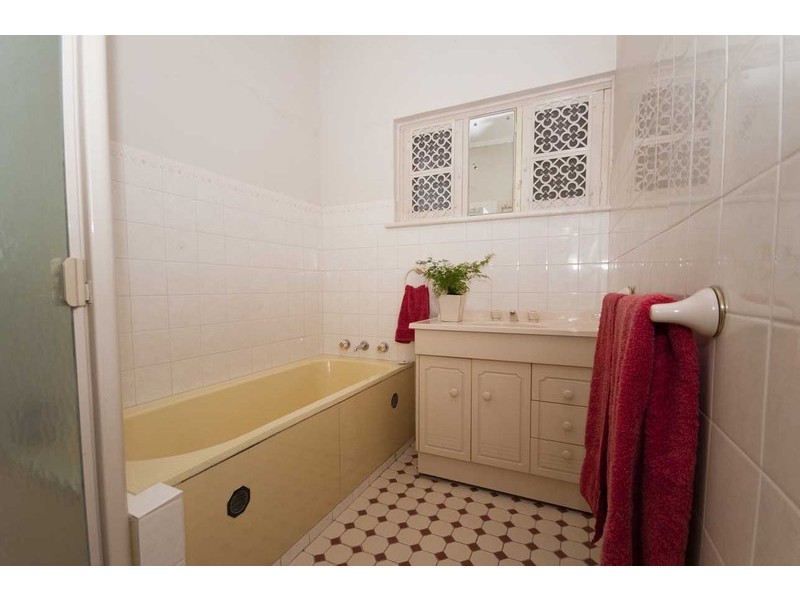 11 Urrbrae Terrace, Plympton SA 5038