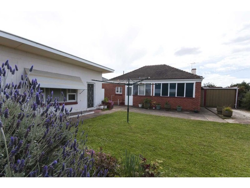 11 Urrbrae Terrace, Plympton SA 5038