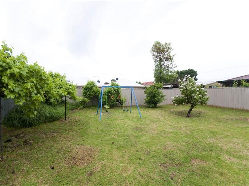 53 English Avenue, Clovelly Park SA 5042