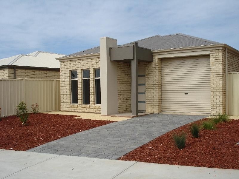 5a Wilga Street, Seacombe Gardens SA 5047