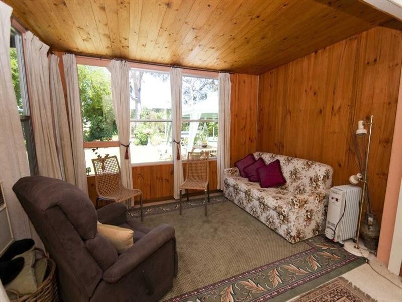 2 Beauford Avenue, Marion SA 5043