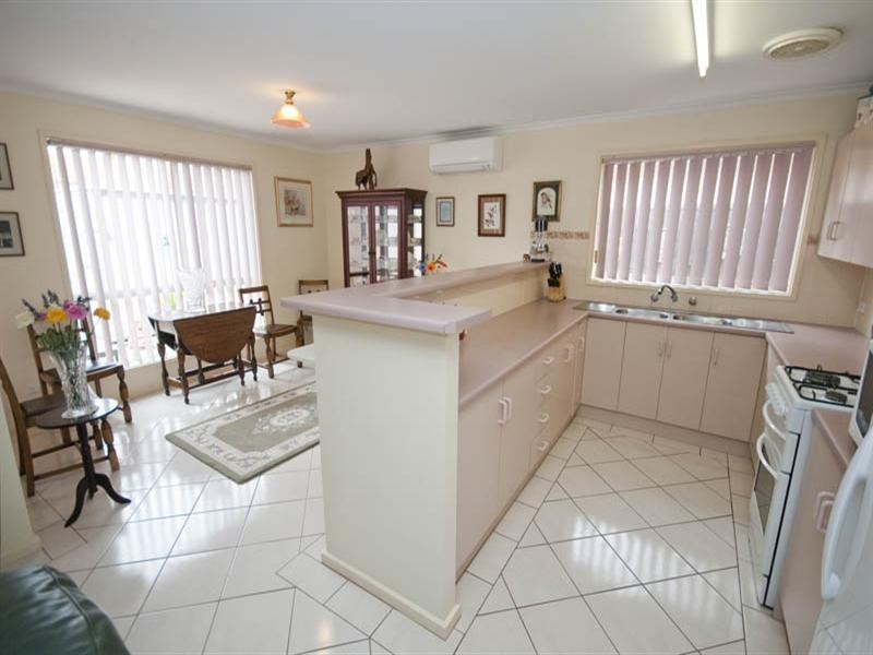 14 Maldon Avenue, Mitchell Park SA 5043