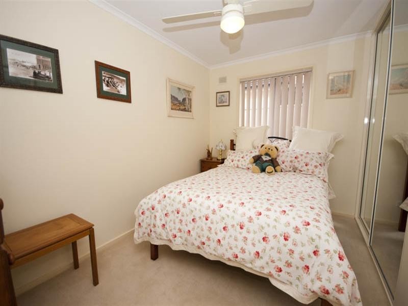 14 Maldon Avenue, Mitchell Park SA 5043