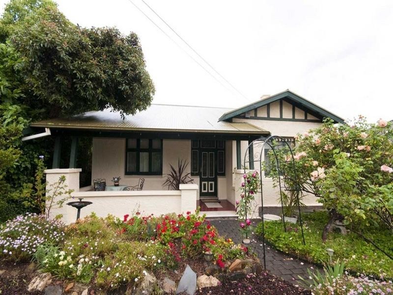 24 Mathias Avenue, Cumberland Park SA 5041