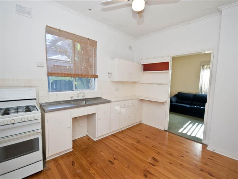 11 Yeelanna Avenue, Seaview Downs SA 5049