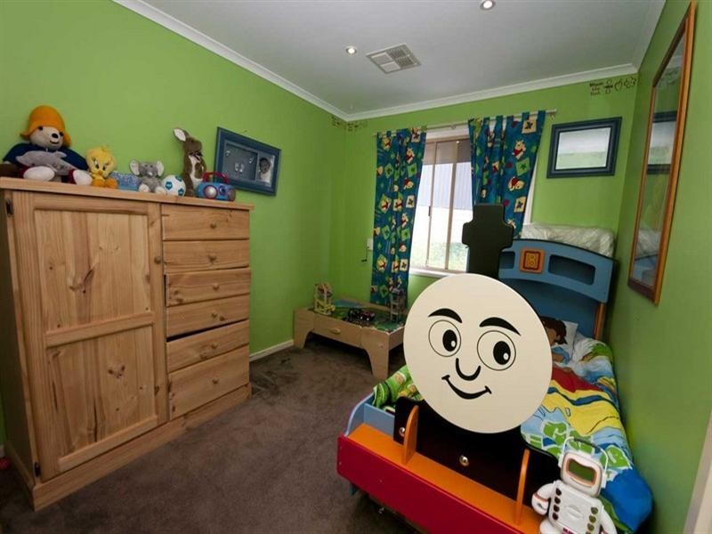 13 Monterey Pine Drive, Aberfoyle Park SA 5159