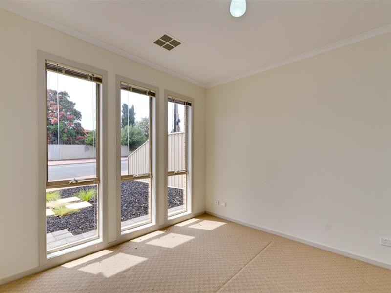 598 and 598a Morphett Road, Dover Gardens SA 5048