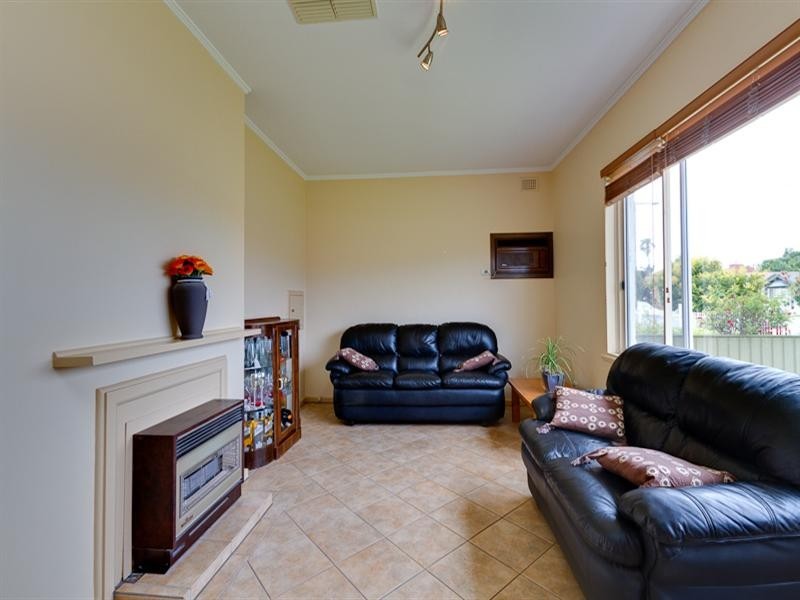 11 Masters Avenue, Oaklands Park SA 5046