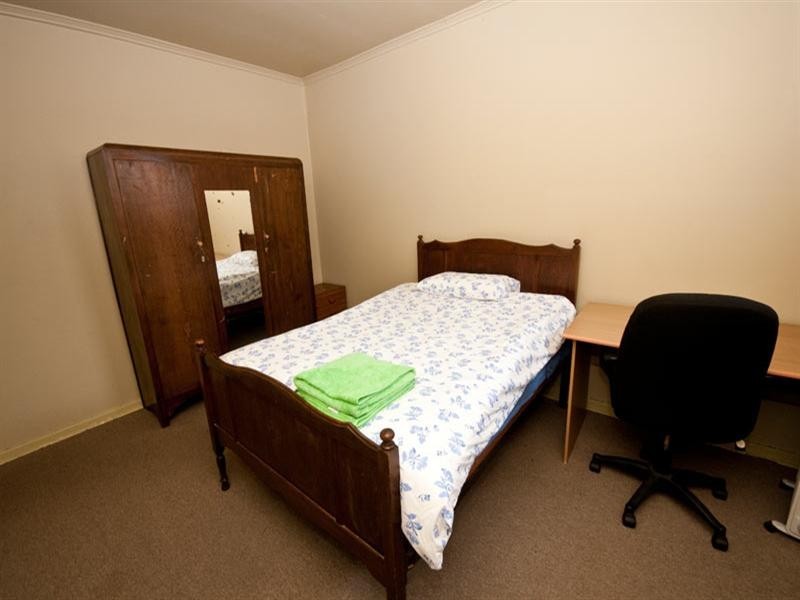 21 McFarlane Avenue, Mitchell Park SA 5043