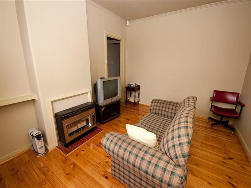 21 McFarlane Avenue, Mitchell Park SA 5043