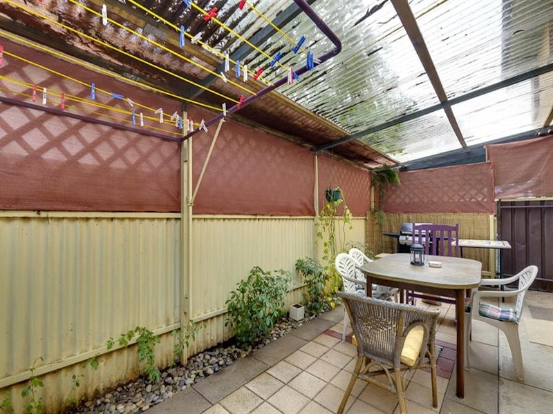 Unit 2/3 Hussey Avenue, Oaklands Park SA 5046