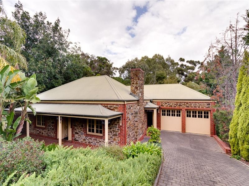 16 Grevillea Crescent, Stonyfell SA 5066