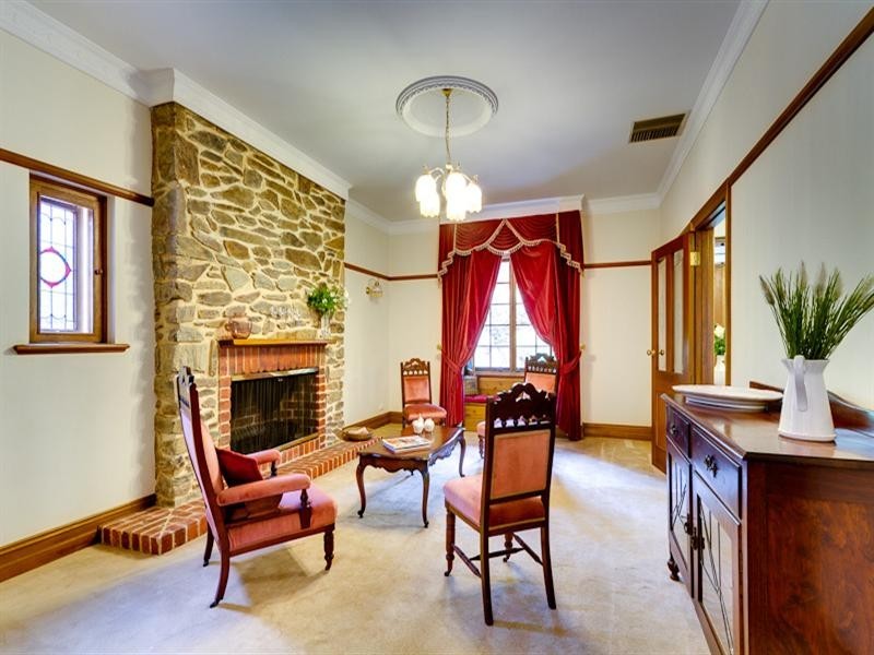 16 Grevillea Crescent, Stonyfell SA 5066