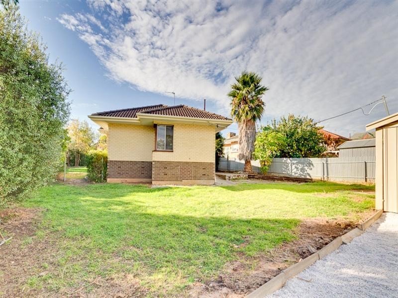 36 Shepherds Hill Road, Bedford Park SA 5042