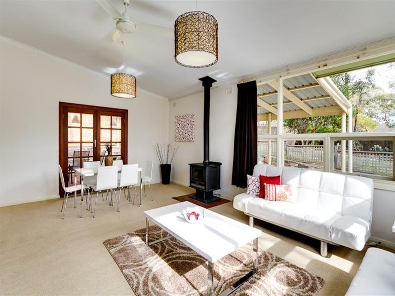 12 Hill Road, Eden Hills SA 5050