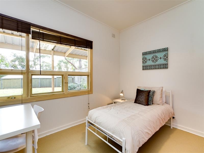 12 Hill Road, Eden Hills SA 5050