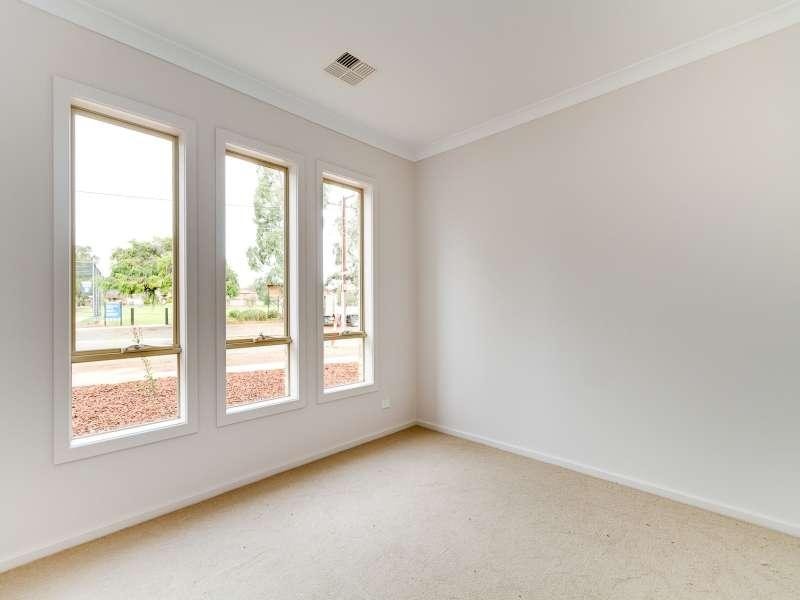 22 Clacton Road, Dover Gardens SA 5048