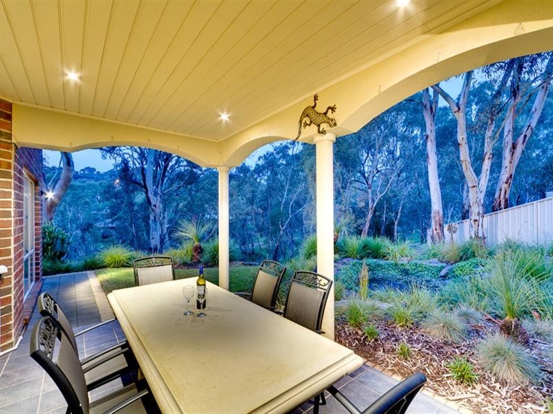 3 Erica Court, Flagstaff Hill SA 5159