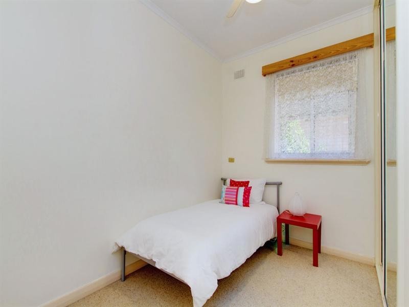 4 Deepdene Avenue, Mitchell Park SA 5043