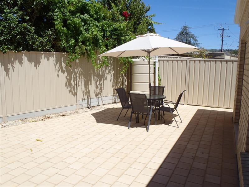 33 Winchester Street, Dover Gardens SA 5048