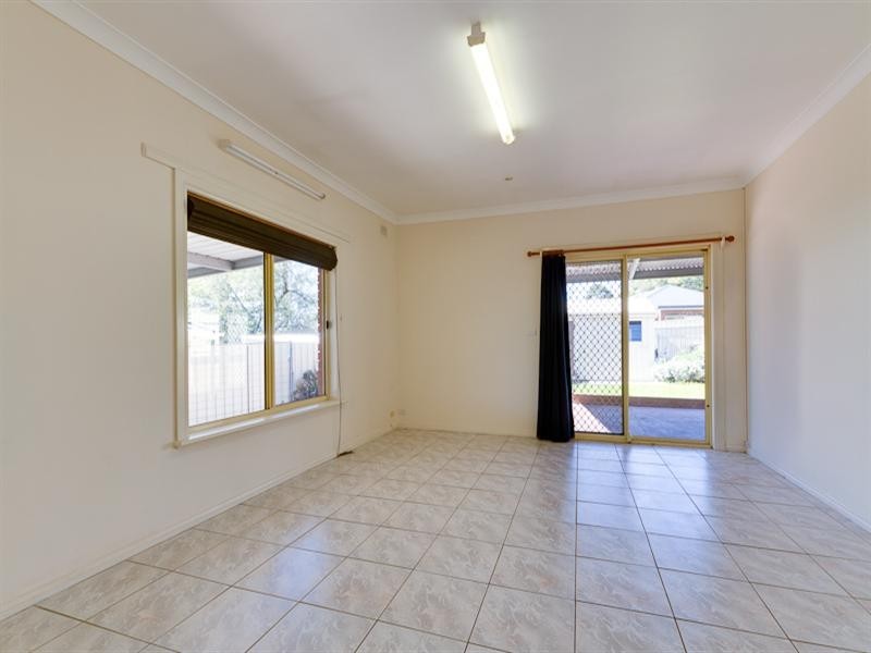 11 Branksome Terrace, Dover Gardens SA 5048