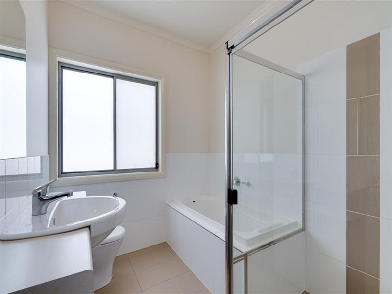 18A Clacton Road, Dover Gardens SA 5048