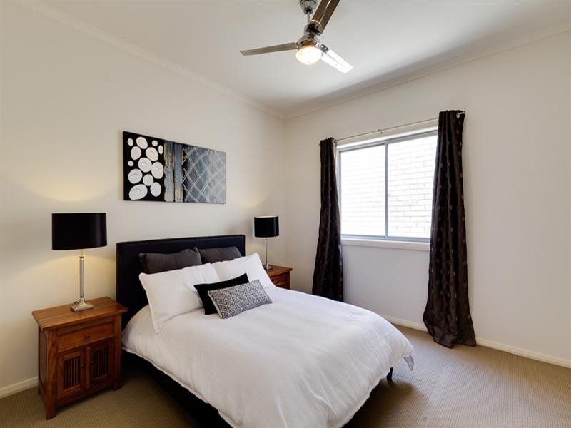 18A Clacton Road, Dover Gardens SA 5048