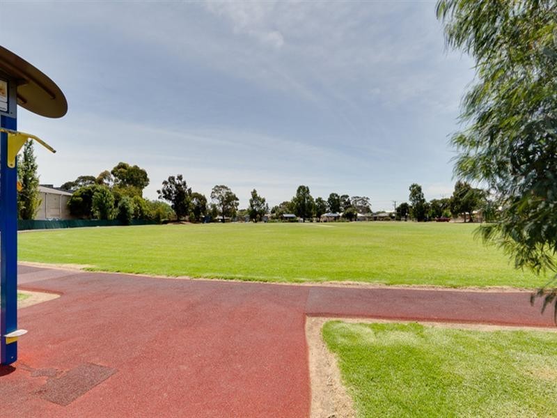 18A Clacton Road, Dover Gardens SA 5048