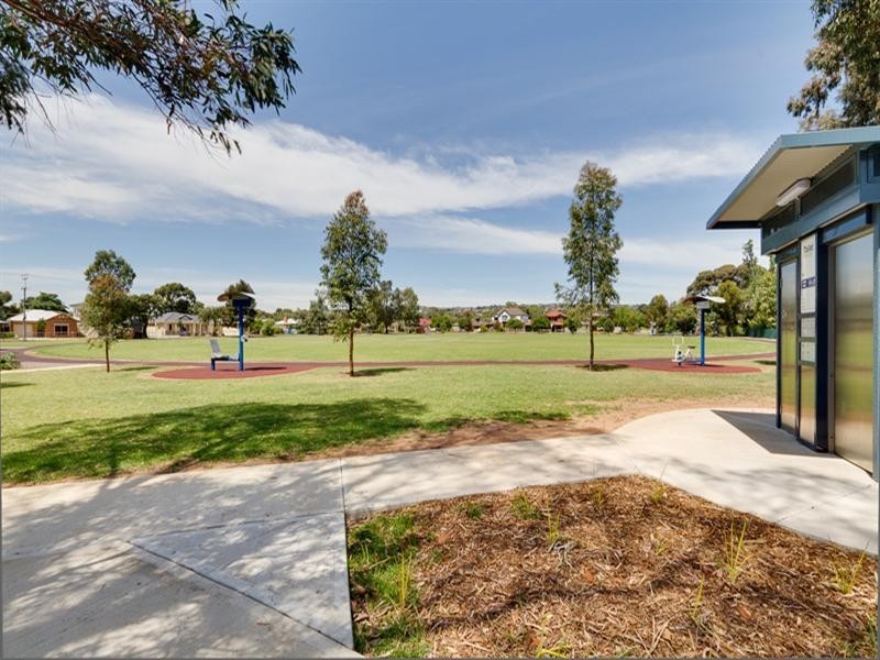 18A Clacton Road, Dover Gardens SA 5048