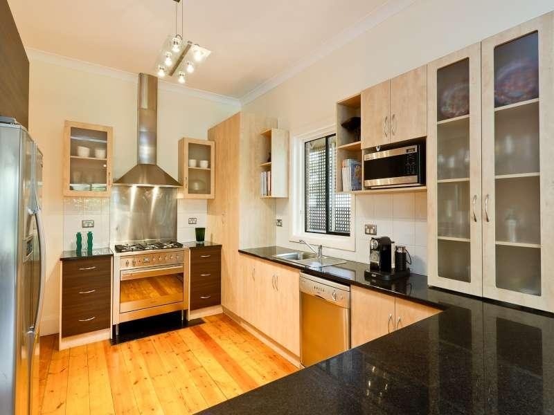 15 Ackland Avenue, Clarence Gardens SA 5039