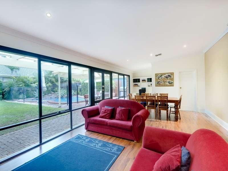 15 Ackland Avenue, Clarence Gardens SA 5039