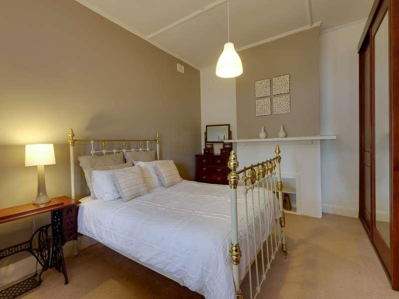 15 Ackland Avenue, Clarence Gardens SA 5039