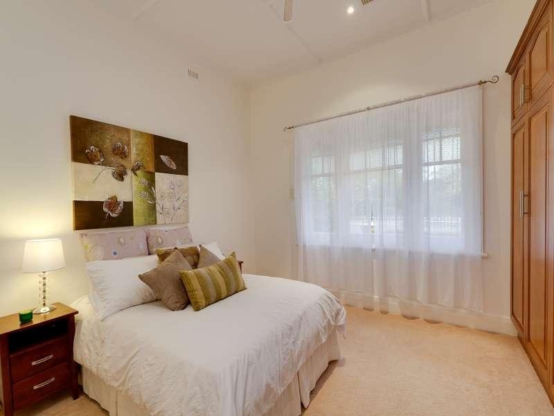 15 Ackland Avenue, Clarence Gardens SA 5039