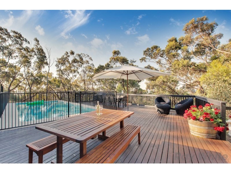 7 Nunyara Crescent, Belair SA 5052